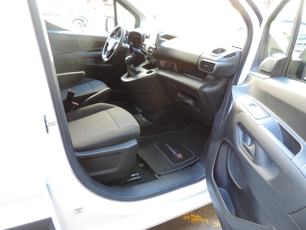 Opel Combo Cargo — 8